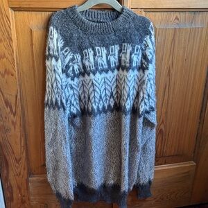 Gray Patterned Men Sweater
